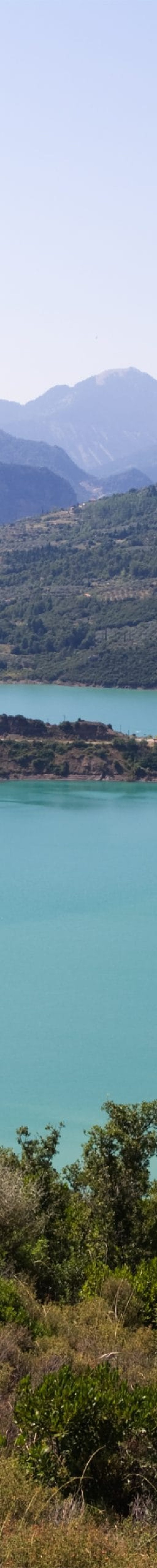 Kremasta Lake