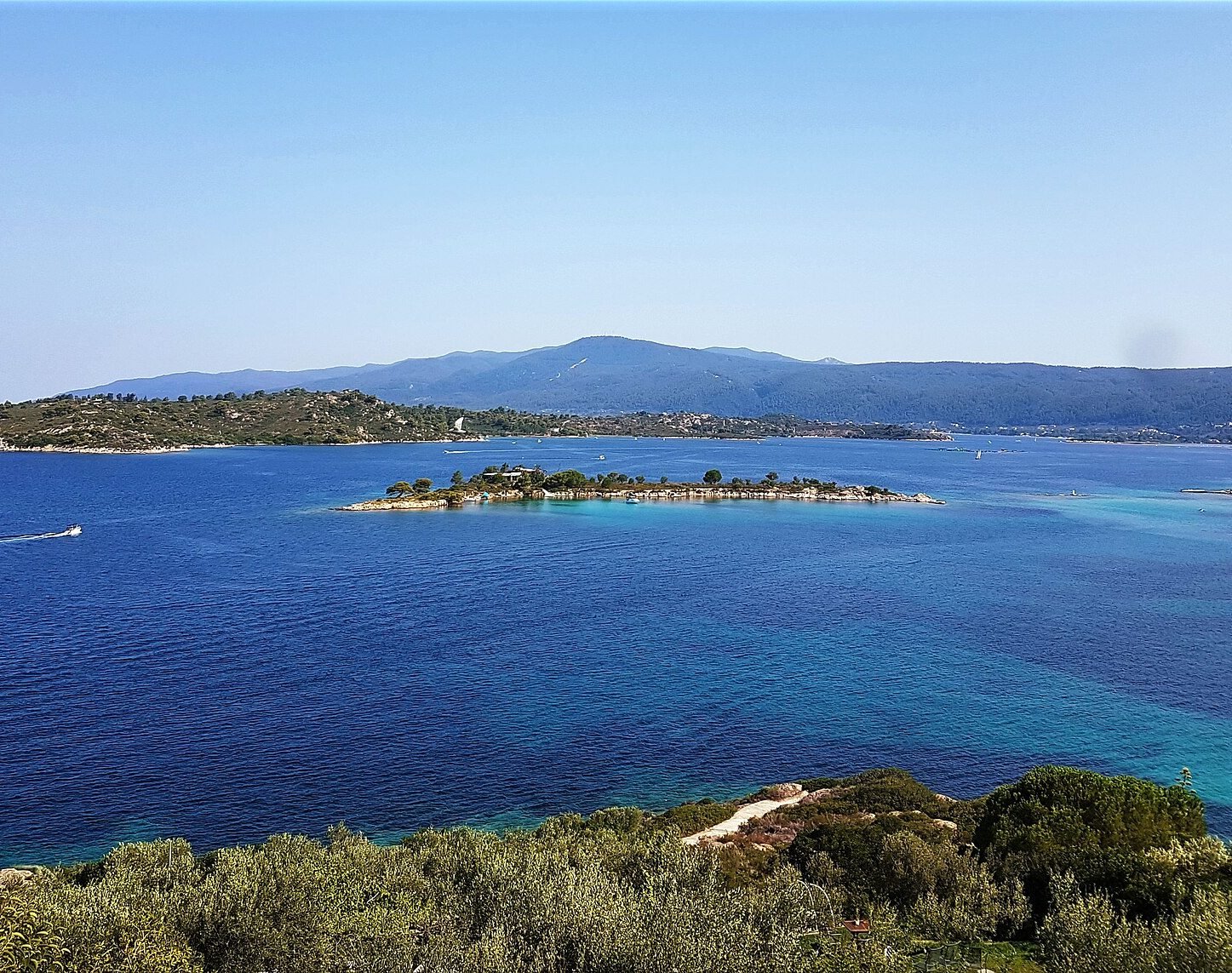 Diaporos Blue Lagoon