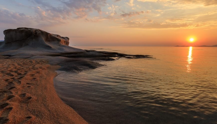 Kakoudia Beach