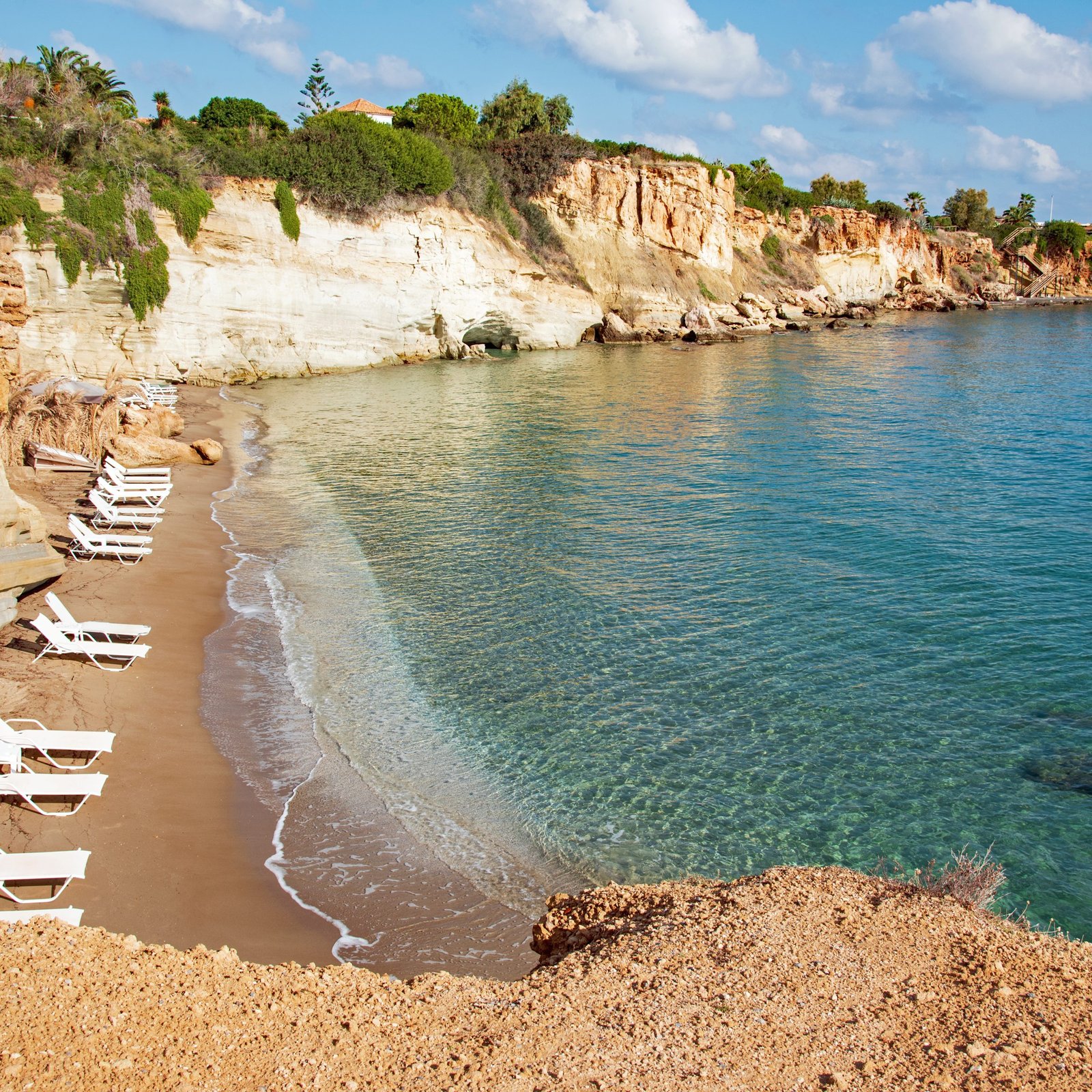 Sarantari Beach